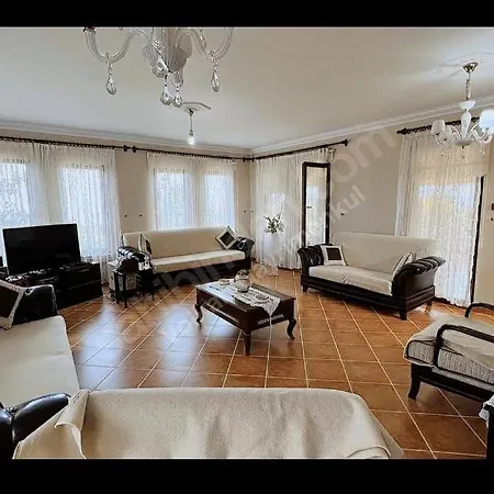 Yildizli Deniz Manzarali Dublex Villa