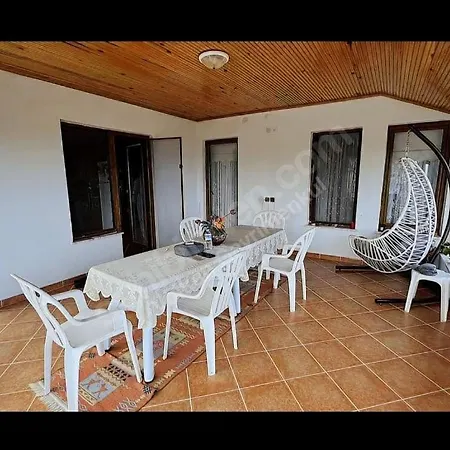 Yildizli Deniz Manzarali Dublex Villa Trabzon